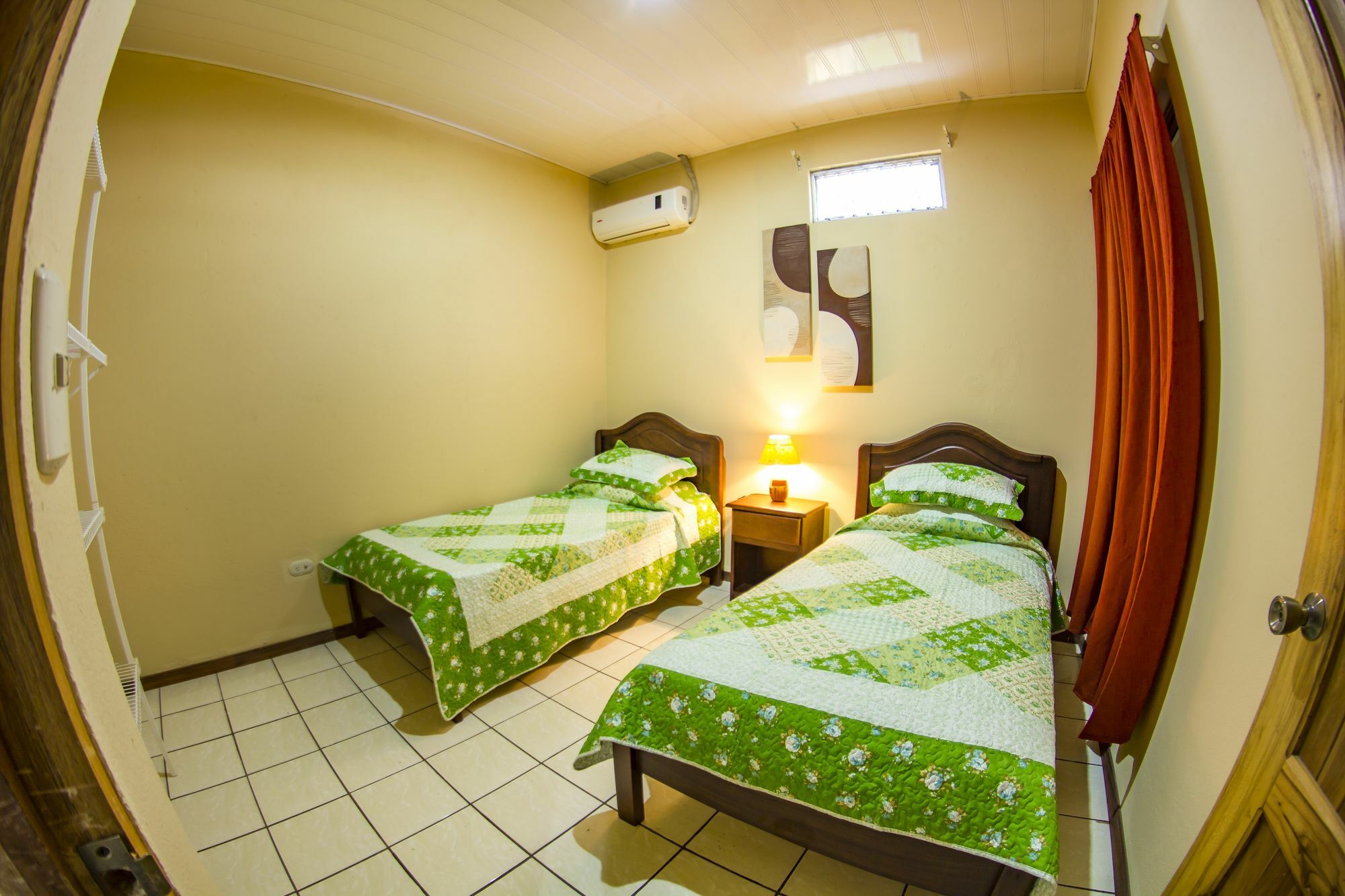 Apartamentos Valle Del Volcan La Fortuna Eksteriør billede